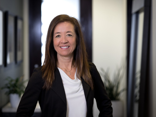 profile-39-lorrie-chinn-