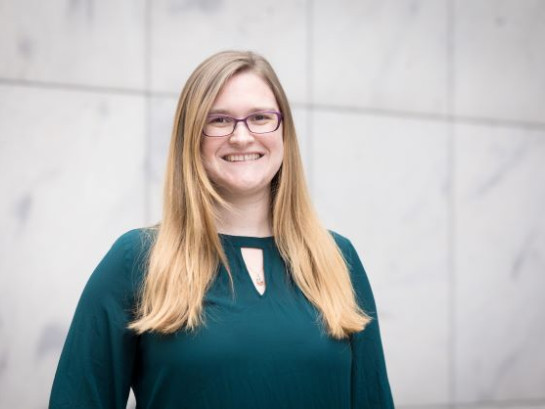 profile-40-gena-carr-